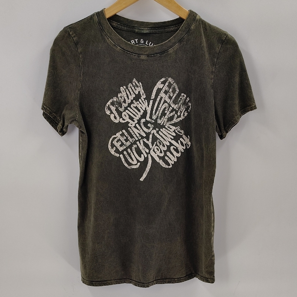 HRT & LUV Los Angeles Tee Size Medium Feeling Lucky St Patty's Day Short Sleeve